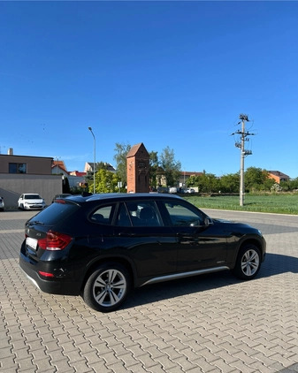 BMW X1 cena 43900 przebieg: 246000, rok produkcji 2013 z Obrzycko małe 37